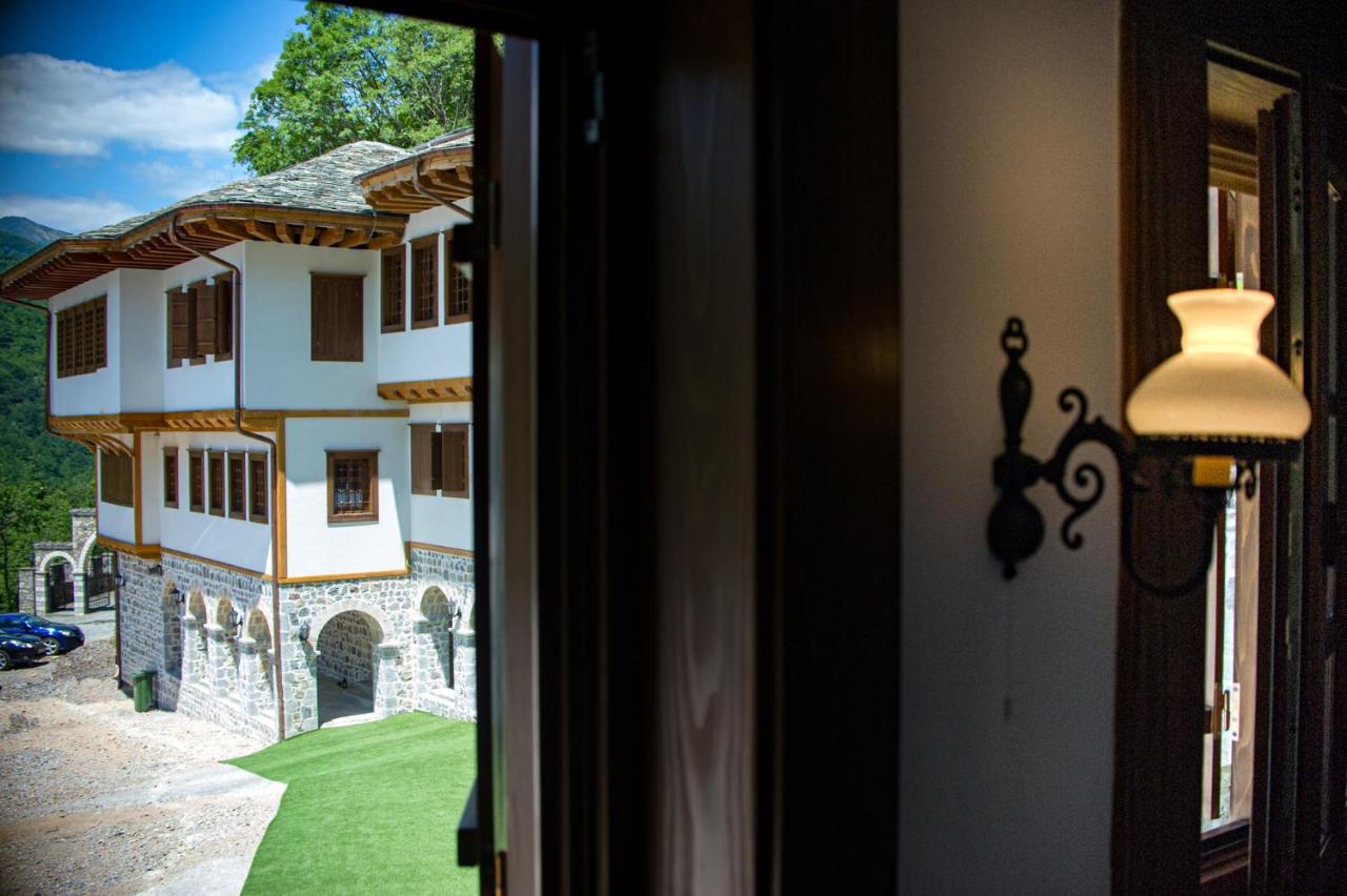 Guest Mansion, Гостински Палат Rostusa Esterno foto