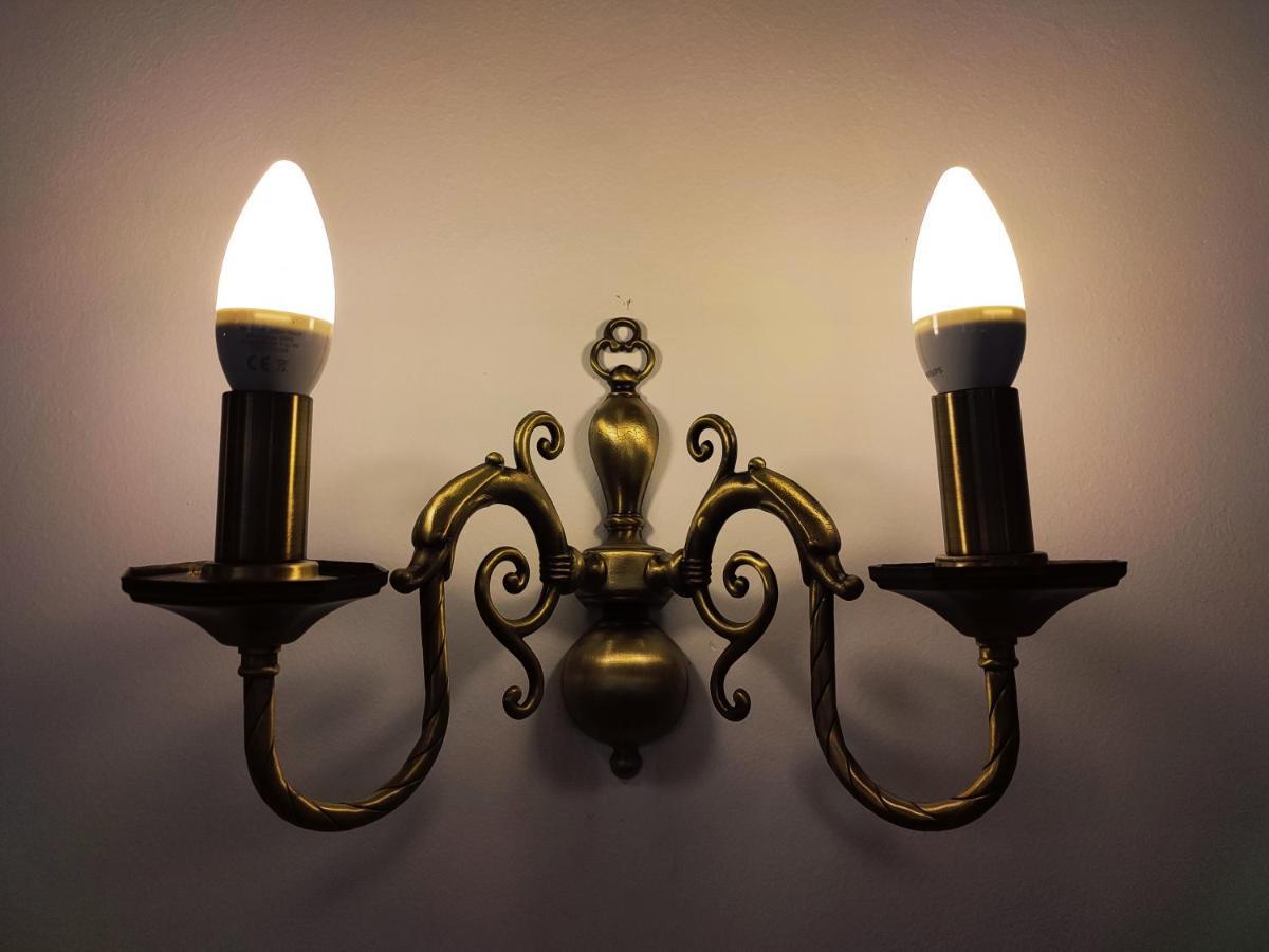 Guest Mansion, Гостински Палат Rostusa Esterno foto